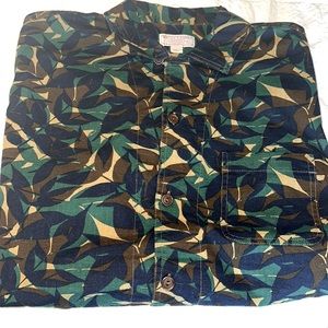 Wallace & Barnes short sleeved button up shirt.